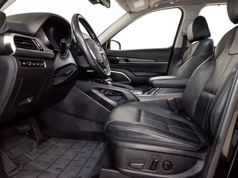 Used 2022 Kia Telluride EX w/ EX Premium Package AWD/4WD image 13