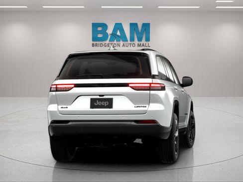 New 2026 Jeep Grand Cherokee Limited AWD/4WD image 7