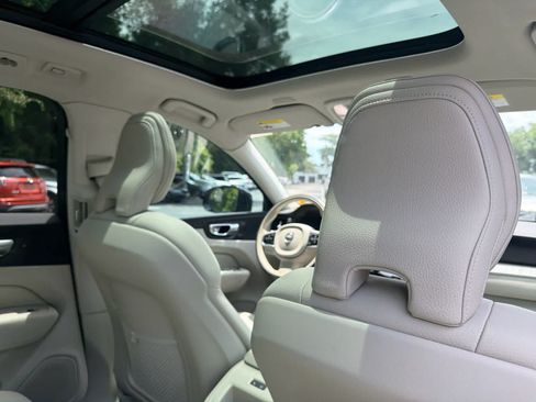 Used 2024 Volvo XC60 B5 Plus w/ Protection Package Premier AWD/4WD image 22