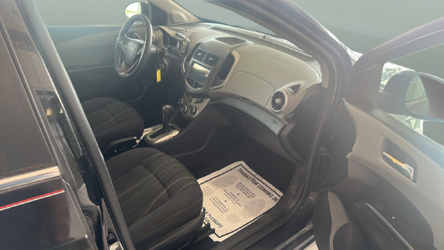 Used 2016 Chevrolet Sonic LT FWD image 15