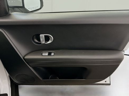 Used 2024 Hyundai Ioniq 5 SEL image 34