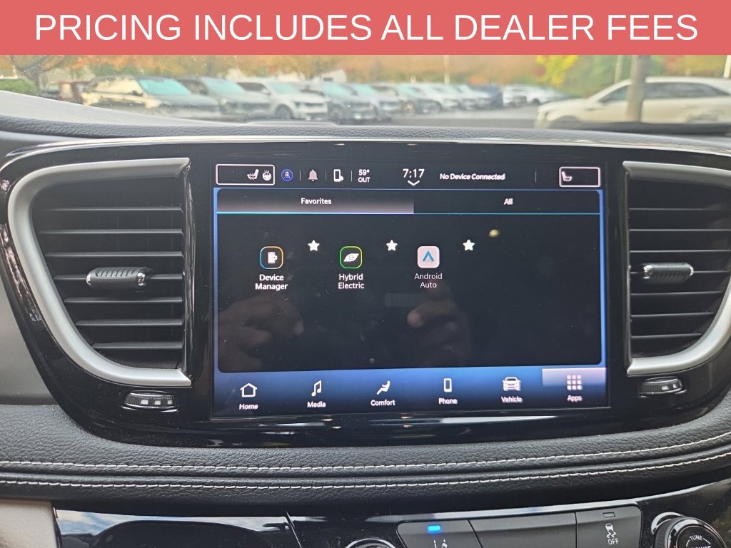 Used 2022 Chrysler Pacifica Touring-L FWD image 9