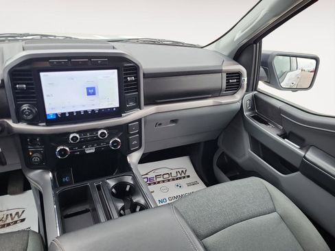 Used 2024 Ford F150 XLT w/ Mobile Office Package image 12