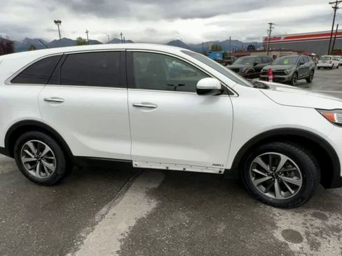 Used 2020 Kia Sorento AWD V6 image 6