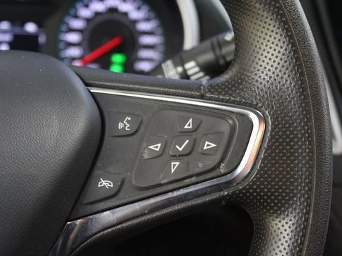 Used 2023 Chevrolet Malibu LT FWD image 17