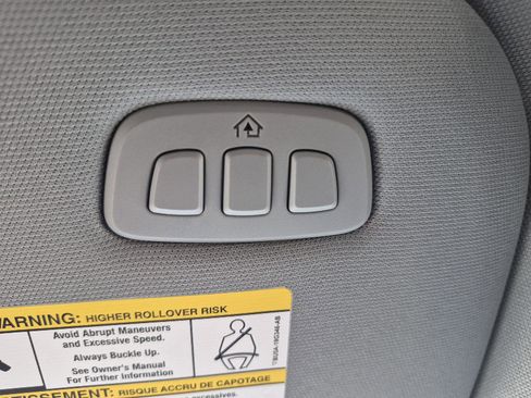 New 2025 Ford F250 Lariat w/ Black Appearance Package image 40