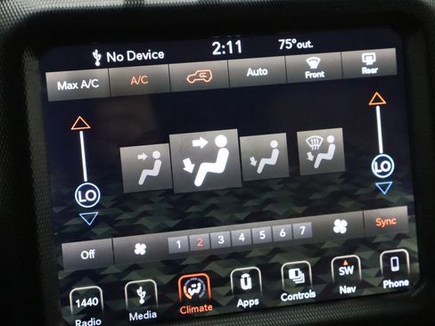 Used 2018 Jeep Wrangler Unlimited Rubicon image 37