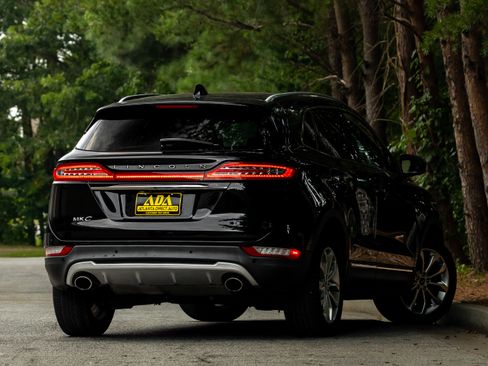 Used 2019 Lincoln MKC Select w/ Select Plus Package image 4