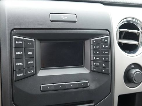 Used 2014 Ford F150 XLT w/ Equipment Group 302A Luxury AWD/4WD image 22