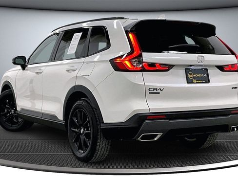 Used 2026 Honda CR-V Sport-L image 4