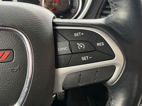 Used 2016 Dodge Challenger SXT Plus RWD image 18