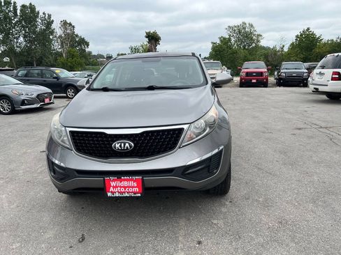 Used 2016 Kia Sportage LX AWD/4WD image 2