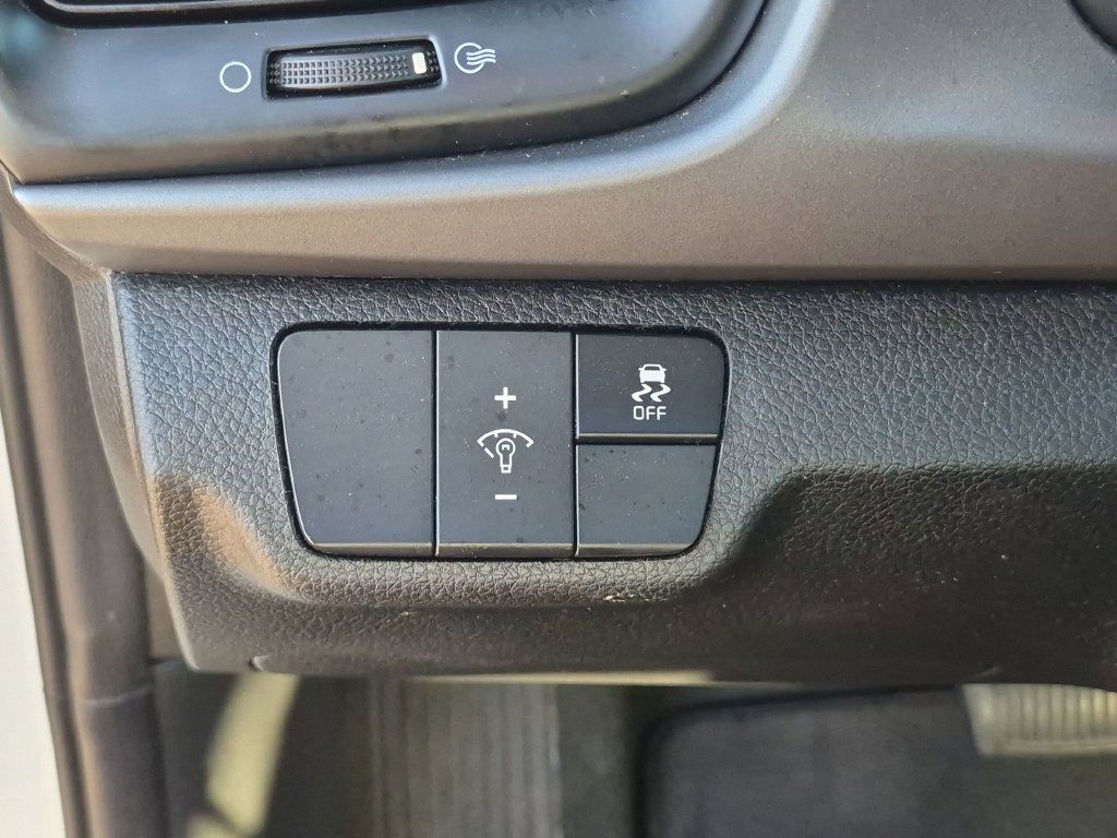 Used 2020 Kia Rio S FWD image 19