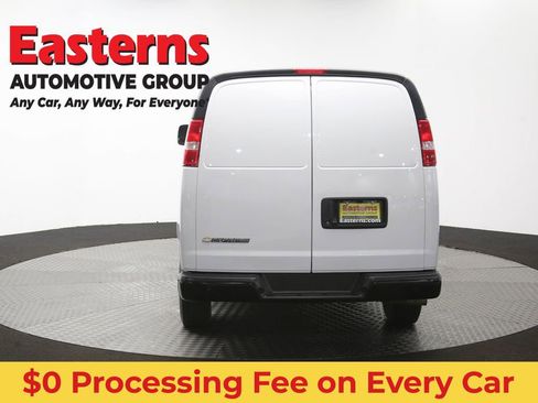 Used 2021 Chevrolet Express 2500 RWD image 29