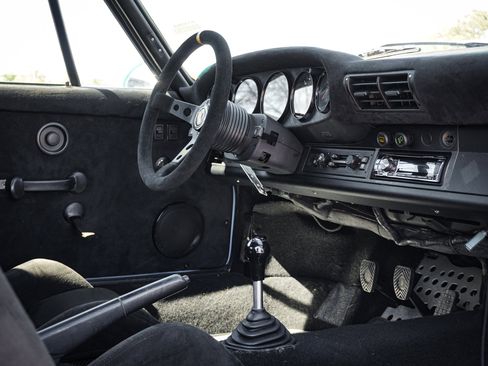 Used 1990 Porsche 911 Carrera image 34