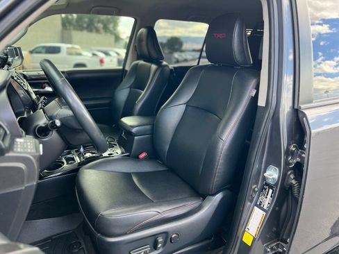 Used 2021 Toyota 4Runner TRD Off-Road Premium AWD/4WD image 22