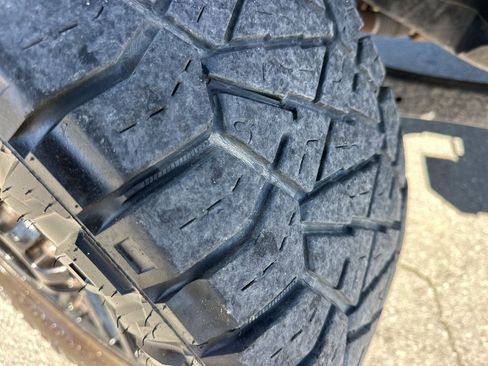 Used 2022 Ford F250 Lariat w/ Black Appearance Package image 34