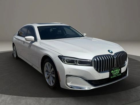 Used 2020 BMW 740i RWD image 4