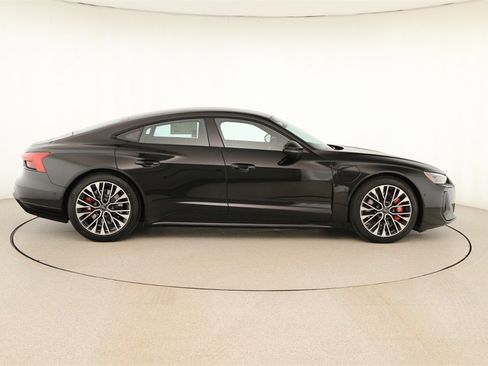 New 2026 Audi S e-tron GT Premium Plus image 8