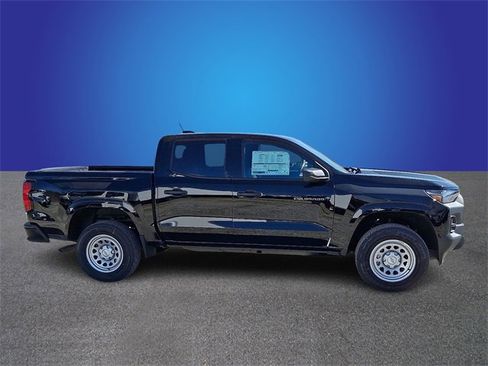 New 2026 Chevrolet Colorado W/T image 3