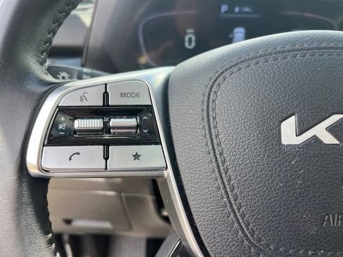 Used 2023 Kia Telluride S w/ S Sunroof Package FWD image 16