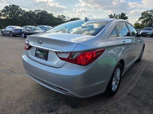 Used 2013 Hyundai Sonata GLS image 8
