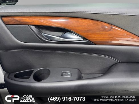 Used 2019 Cadillac Escalade Luxury RWD image 30