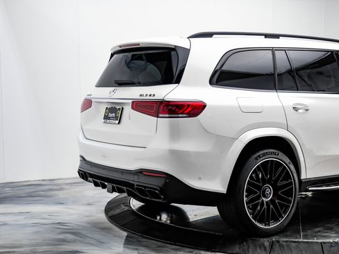 Used 2022 Mercedes-Benz GLS 63 AMG 4MATIC w/ Warmth & Comfort Package image 14