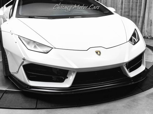 Used 2016 Lamborghini Huracan LP 580-2 RWD image 41