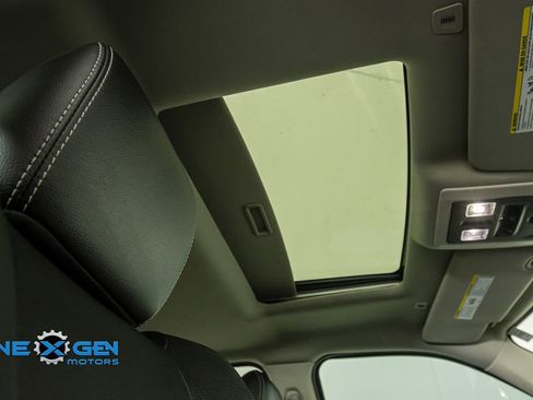 Used 2017 RAM 1500 Sport w/ Sport Premium Group image 41