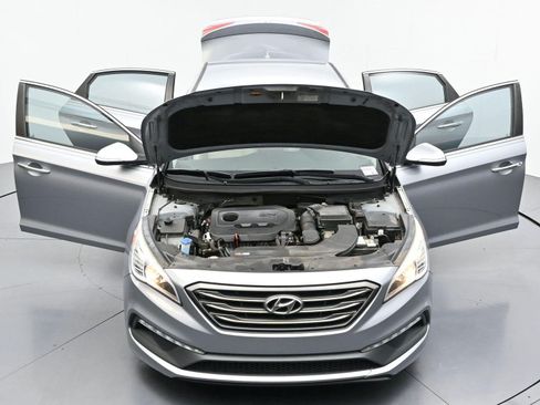 Used 2016 Hyundai Sonata Sport w/ Option Group 02 FWD image 39