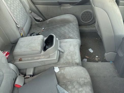 Used 2004 Chevrolet Malibu LS image 11