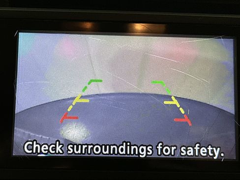 Used 2018 Nissan Titan SV image 21