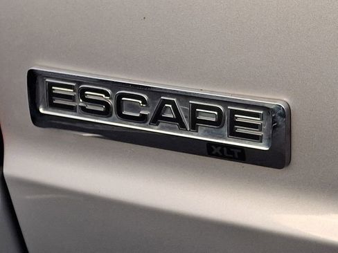 Used 2012 Ford Escape XLT image 29