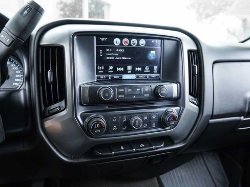 Used 2018 Chevrolet Silverado 1500 LT w/ Texas Edition AWD/4WD image 44