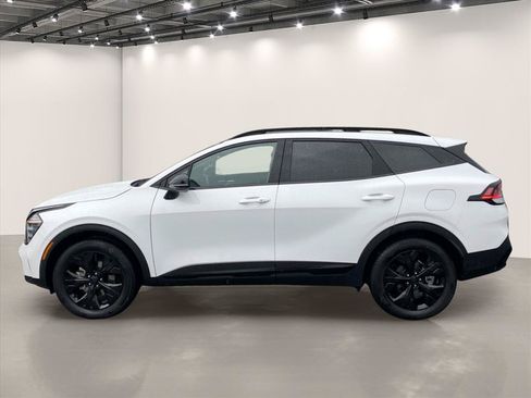 Certified 2025 Kia Sportage X-Line w/ Premium Package AWD/4WD image 5