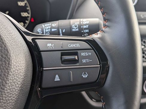 Used 2025 Honda HR-V Sport image 23