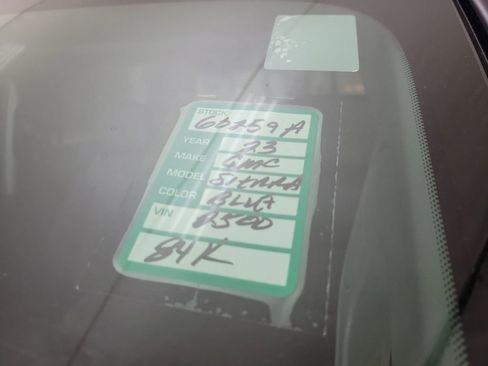 Certified 2023 GMC Sierra 2500 SLT w/ SLT Convenience Package image 21