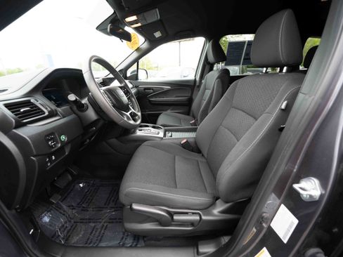 Used 2021 Honda Passport Sport image 9