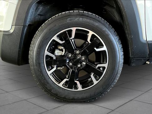 Used 2023 Jeep Renegade Trailhawk image 10