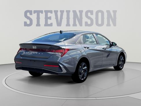 New 2026 Hyundai Elantra Sport FWD image 7