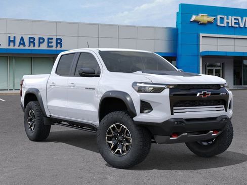 New 2026 Chevrolet Colorado ZR2 w/ Technology Package AWD/4WD image 7