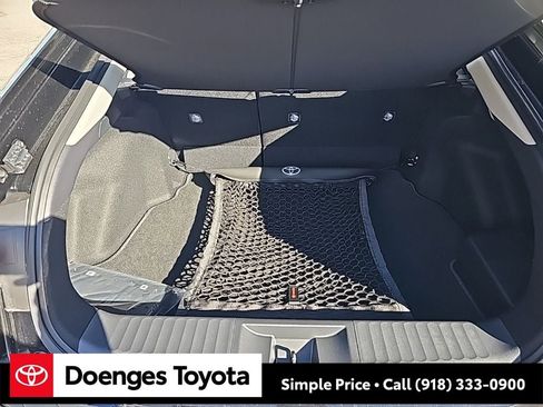 New 2026 Toyota Prius LE image 21