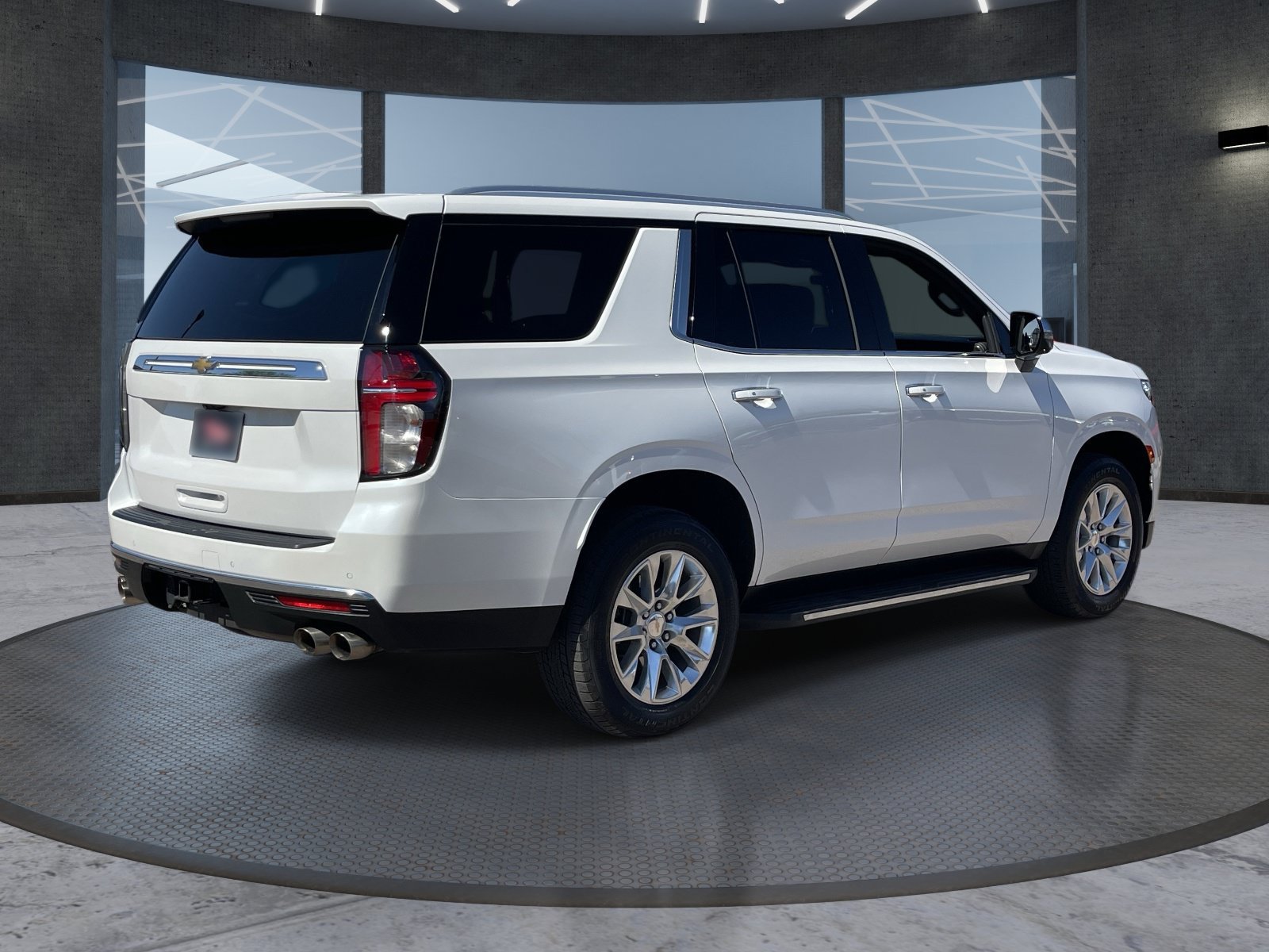 Used 2024 Chevrolet Tahoe Premier w/ Premium Package AWD/4WD image 6