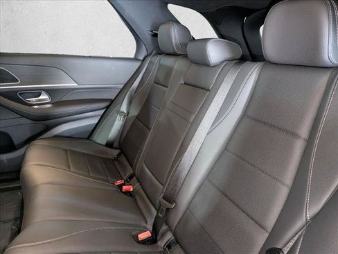Certified 2025 Mercedes-Benz GLE 350 4MATIC image 21