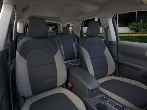 Used 2025 Ford Bronco Sport Big Bend image 10