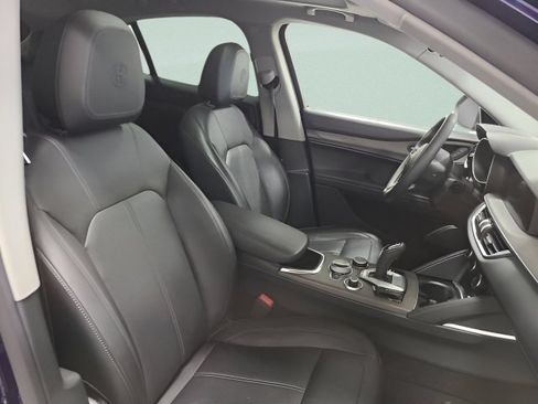 Used 2021 Alfa Romeo Stelvio Ti AWD/4WD image 14