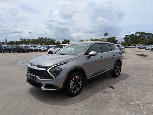 Certified 2024 Kia Sportage LX AWD/4WD image 4