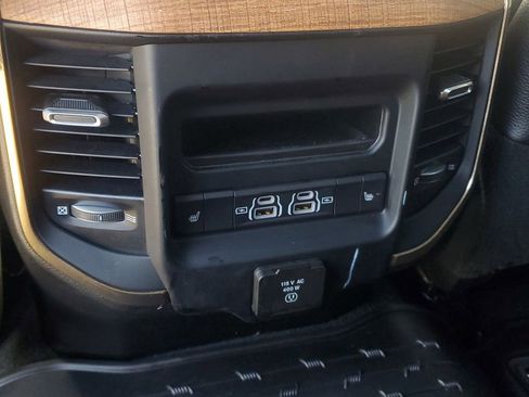 Used 2023 RAM 3500 Limited image 13