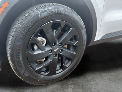 Used 2021 Kia Sorento S AWD/4WD image 30
